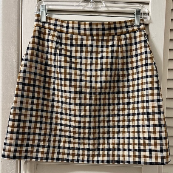 H&M skirt (NWOT) - Picture 4 of 4